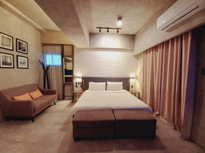 Studio Stay Servce Aprtmnt 2pax allows 3pax 17077